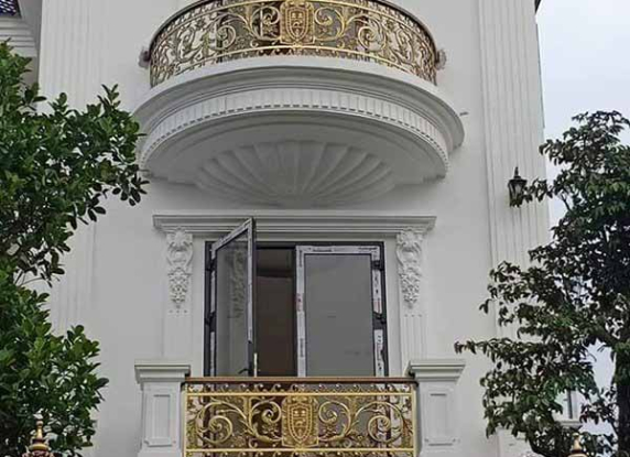 Mẫu lan can được ưa chuộng nhất hiện nay-Lan can hợp kim nhôm đúc 